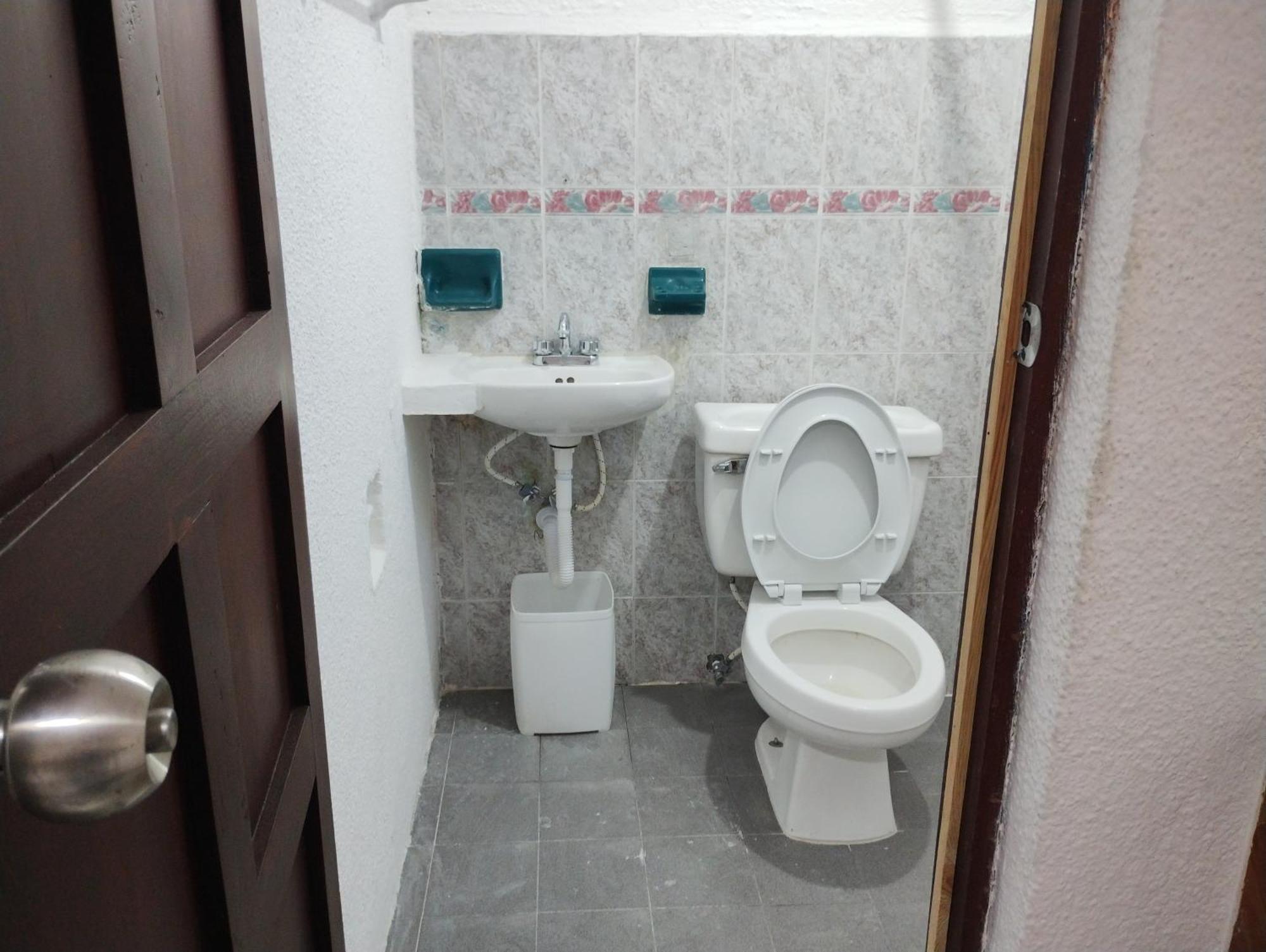 Casa De Huespedes Los Santos Канкун Экстерьер фото